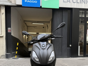 PIAGGIO 1 + 45 CC GARANTIE 6 MOIS NOIR MAT BON ETAT CRIT