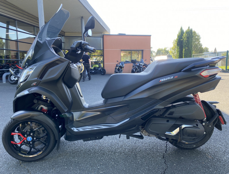 PIAGGIO MP3 400 RST SPORT