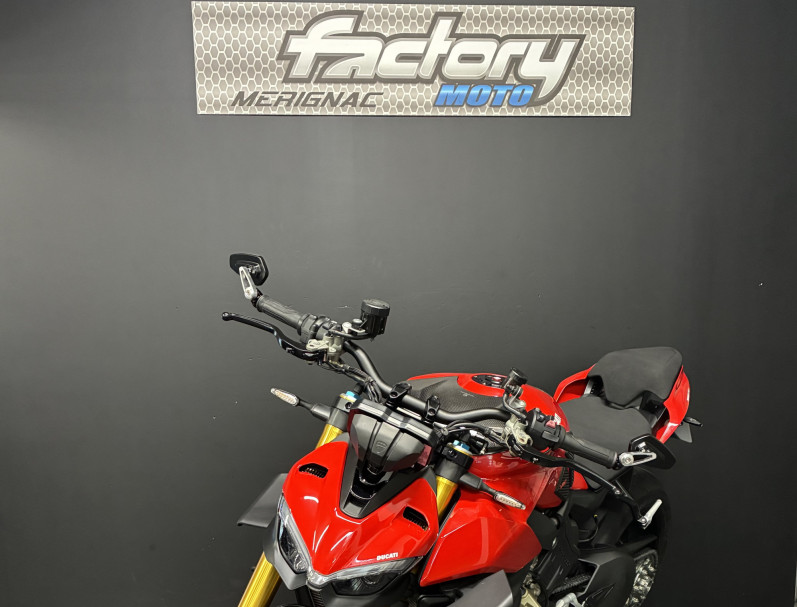 DUCATI Streetfighter V4 S