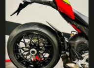 DUCATI STREETFIGHTER V4 LAMBORGHINI N° 379/630