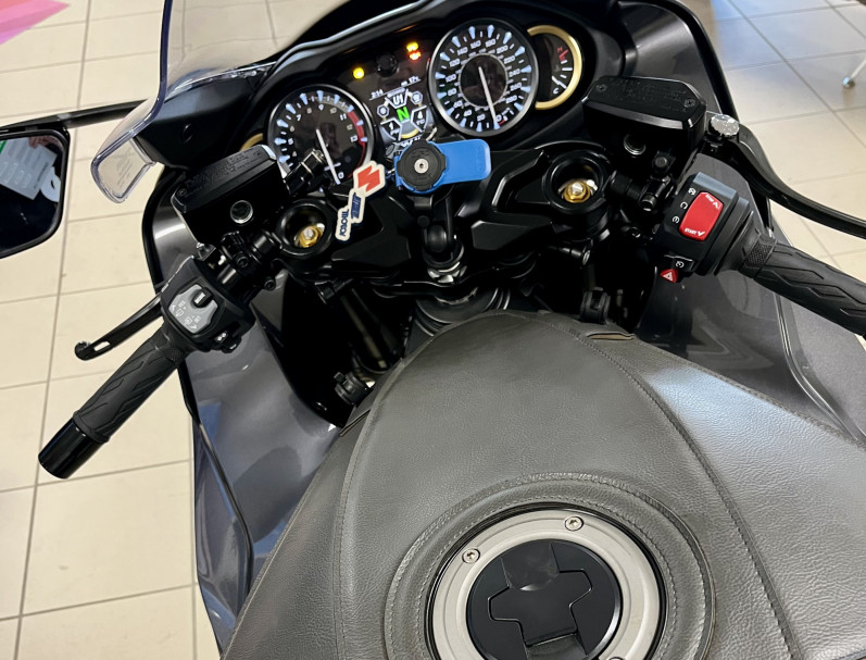 SUZUKI GSX-R 1340 HAYABUSA