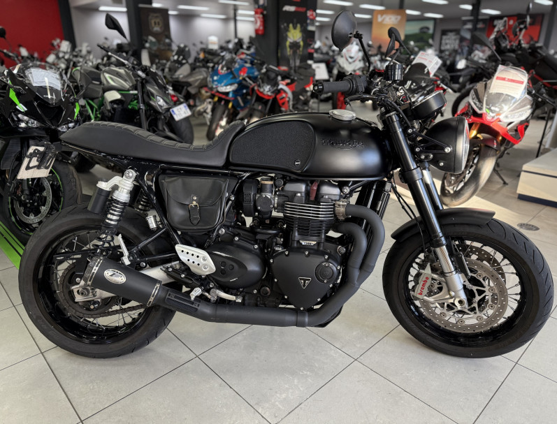 TRIUMPH THRUXTON 1200 R