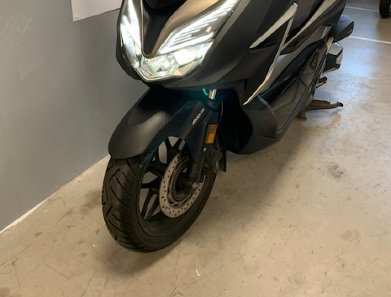 HONDA NSS FORZA 350