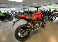 DUCATI MONSTER 821