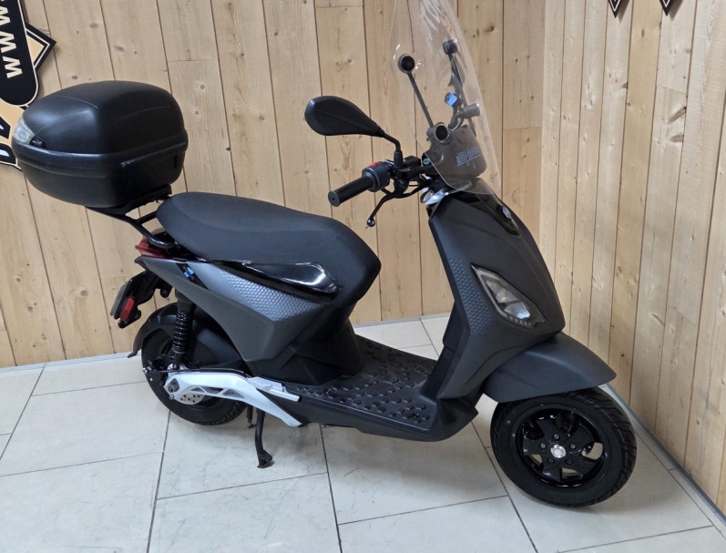 PIAGGIO 1 ACTIVE 60 2023