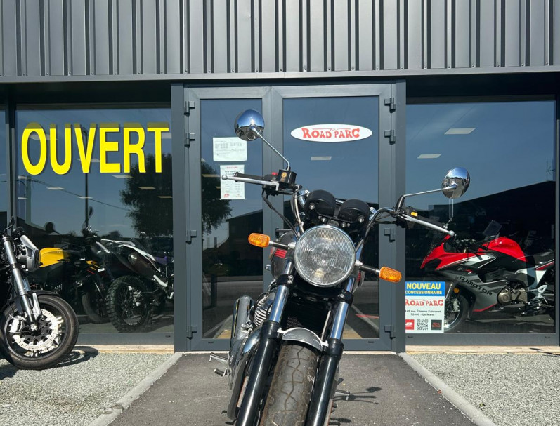 ROYAL ENFIELD INTERCEPTOR 650