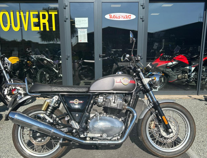 ROYAL ENFIELD INTERCEPTOR 650