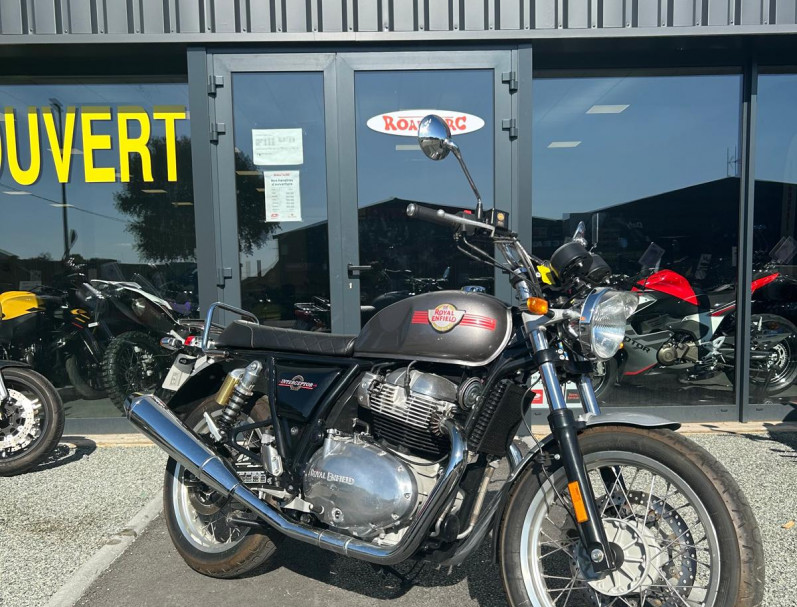 ROYAL ENFIELD INTERCEPTOR 650