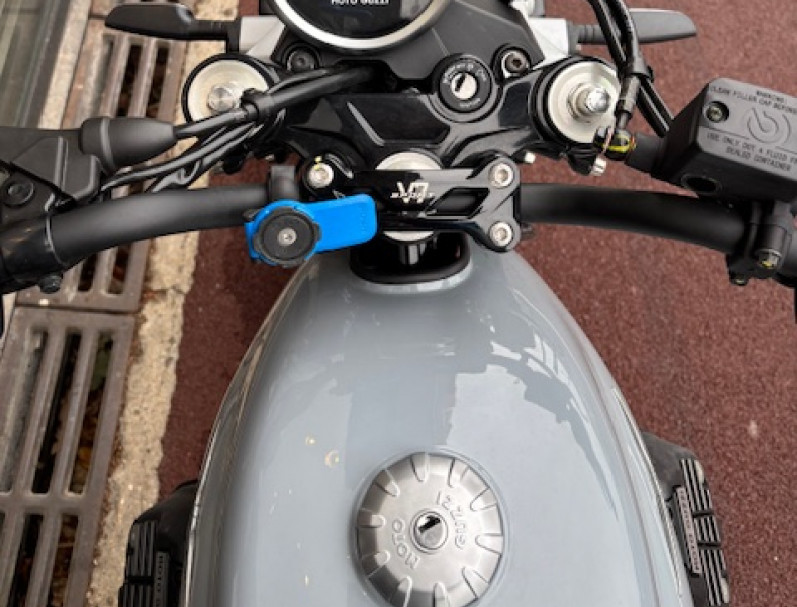 MOTO GUZZI V7 SPORT 850