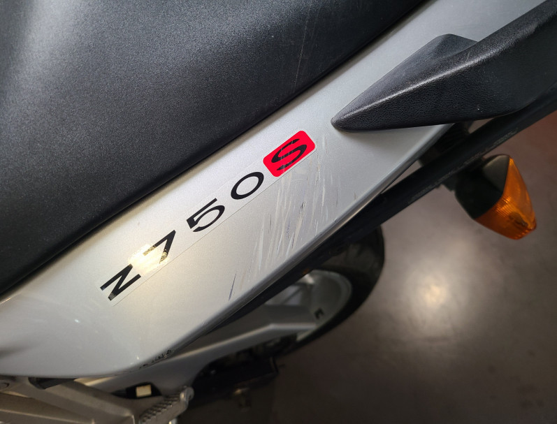 KAWASAKI Z 750 S