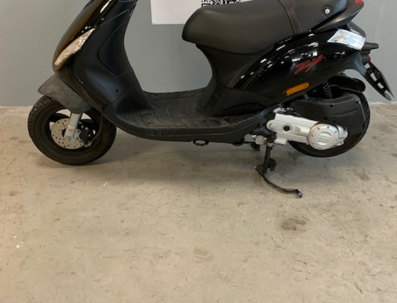 PIAGGIO ZIP 50 4T