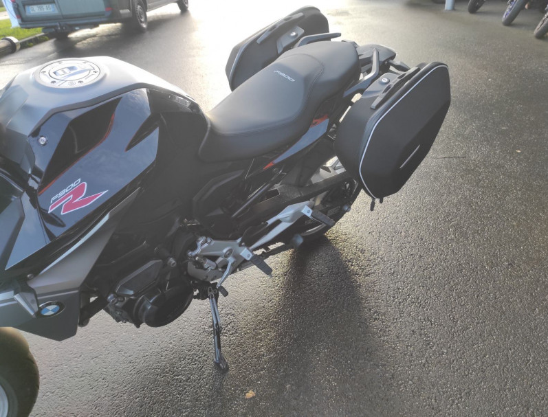 BMW F 900 R