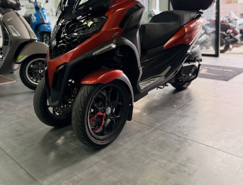 PIAGGIO MP3 400 LT SPORT