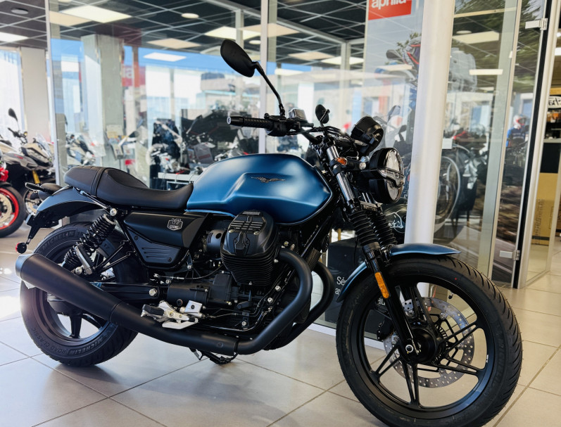 MOTO GUZZI V7 STONE 850