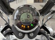 MOTO GUZZI CALIFORNIA 1400 NOIR ETAT NEUF