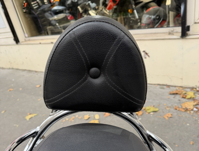 MOTO GUZZI CALIFORNIA 1400 NOIR ETAT NEUF