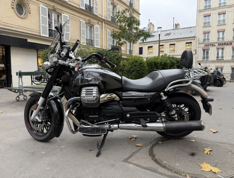 MOTO GUZZI CALIFORNIA 1400 NOIR ETAT NEUF