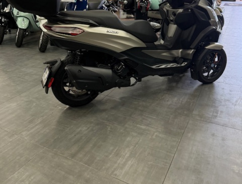 PIAGGIO MP3 530 HPE EXCLUSIVE