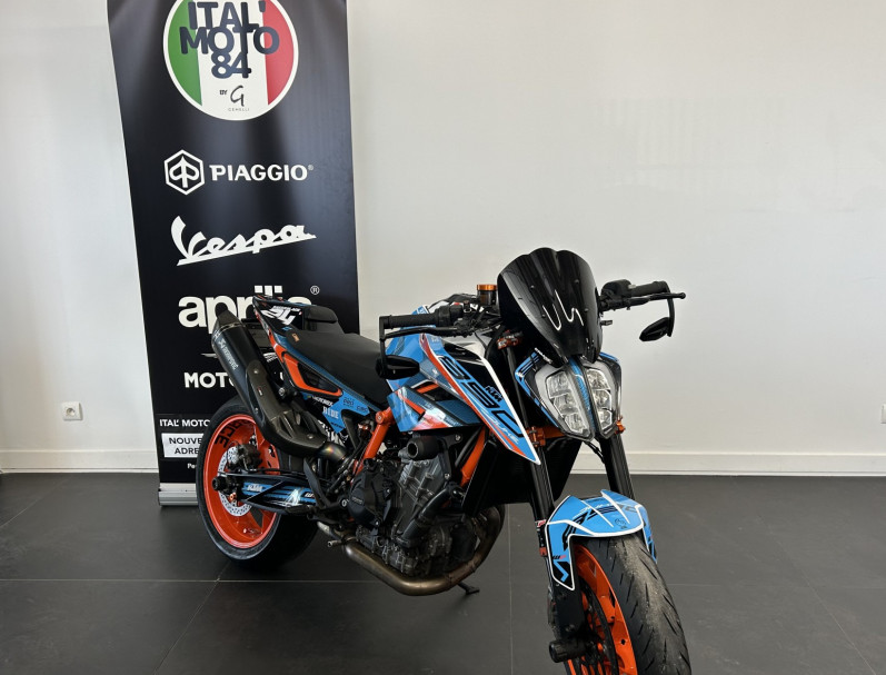 KTM 890 DUKE R TECH PACK
