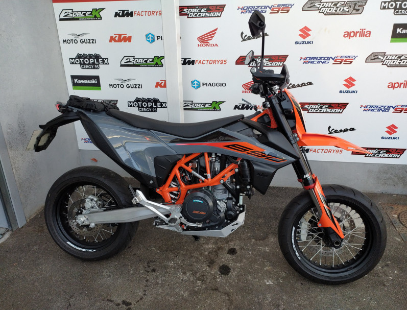 KTM 690 SMC R