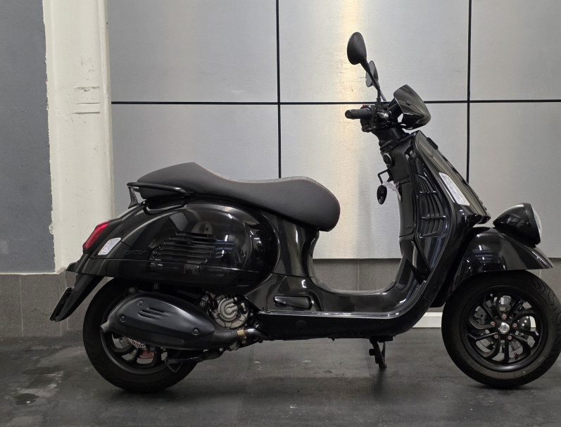 VESPA GTV 300 BLACK EDITION