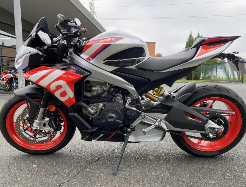 APRILIA TUONO 660 FACTORY