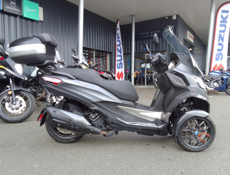 PIAGGIO MP3 530 HPE EXCLUSIVE