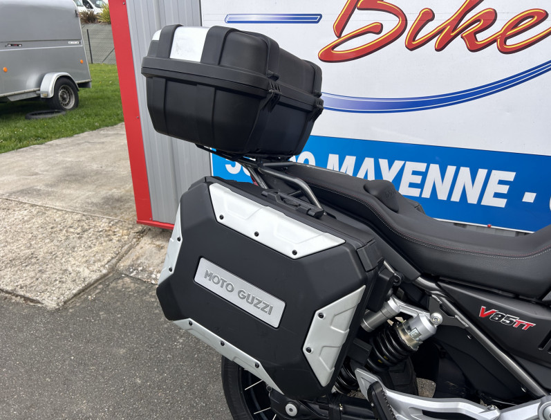 MOTO GUZZI V85 TT 850