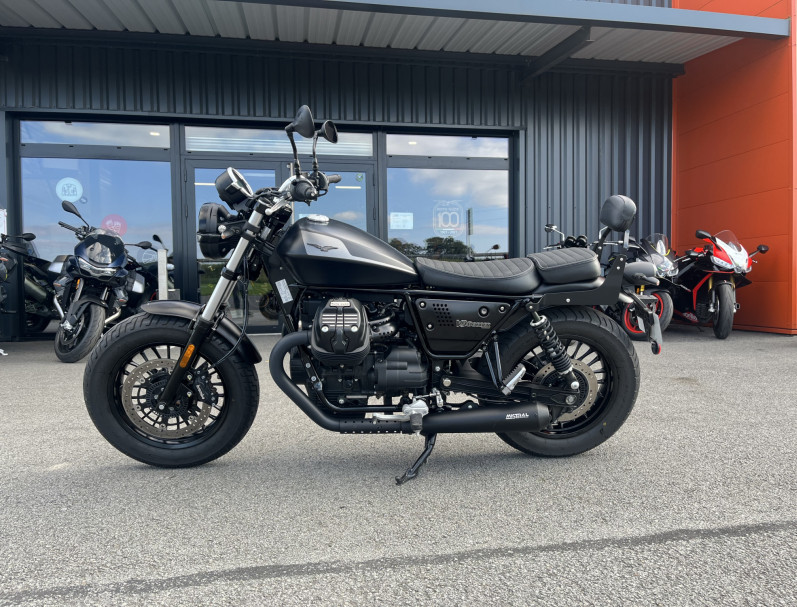 MOTO GUZZI V9 BOBBER