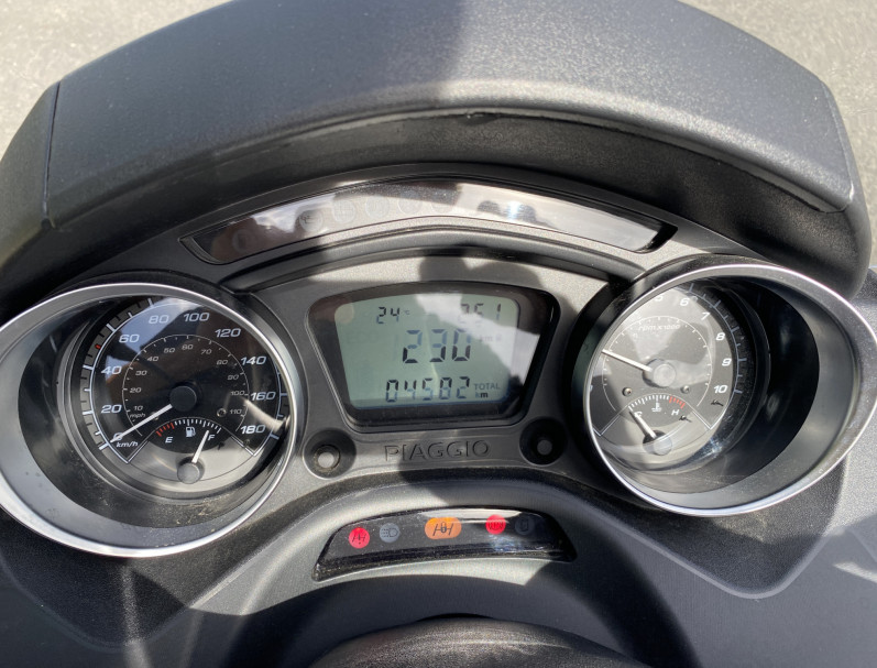 PIAGGIO MP3 300 HPE SPORT ABS ASR