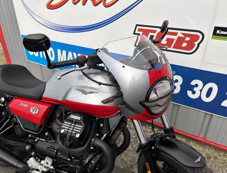 MOTO GUZZI V7 STONE CORSA