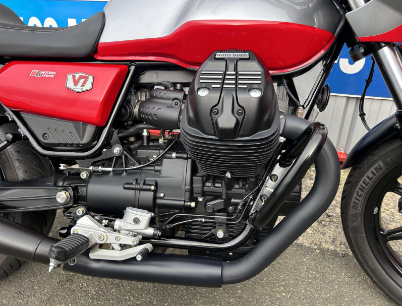 MOTO GUZZI V7 STONE CORSA