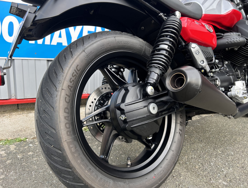 MOTO GUZZI V7 STONE CORSA