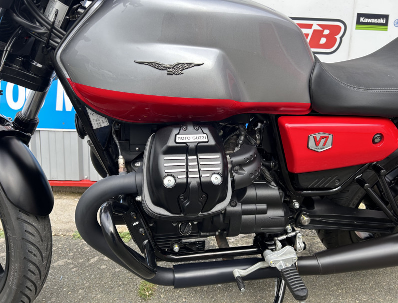 MOTO GUZZI V7 STONE CORSA