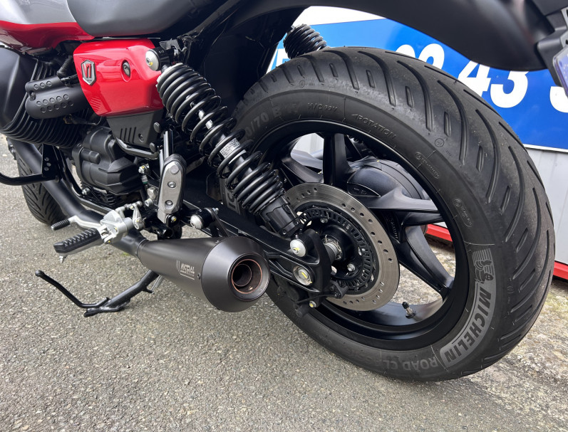 MOTO GUZZI V7 STONE CORSA