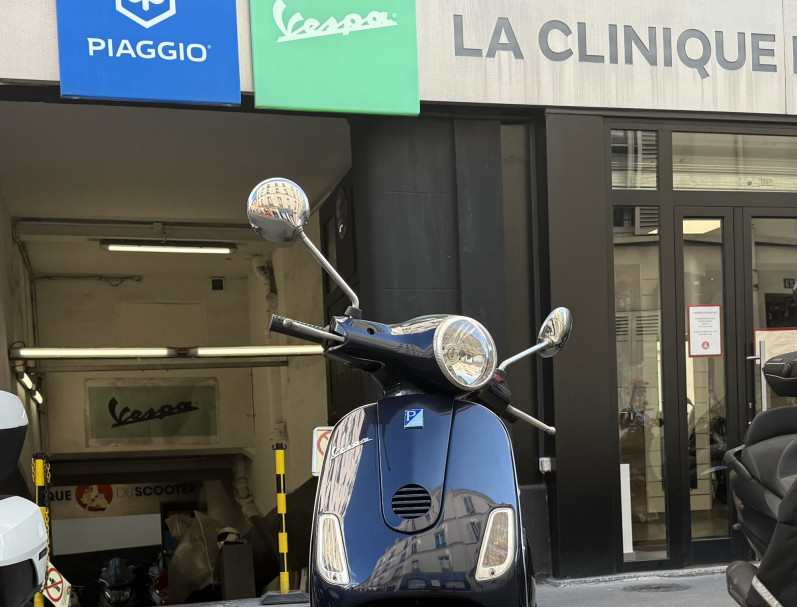 PIAGGIO LX 125 CC 4T GARANTIE 6 MOIS TRES BON ETAT BLEU BRILLANT CRIT