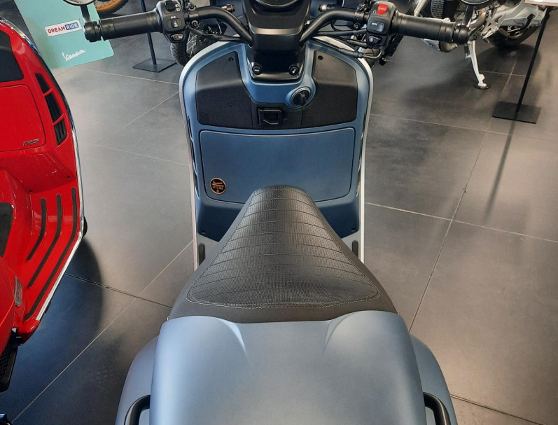 PIAGGIO VESPA GTV 310 OFFICINA 8