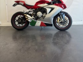 MV AGUSTA F3 675