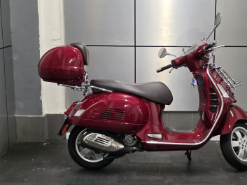 VESPA GTS 300 TOURING