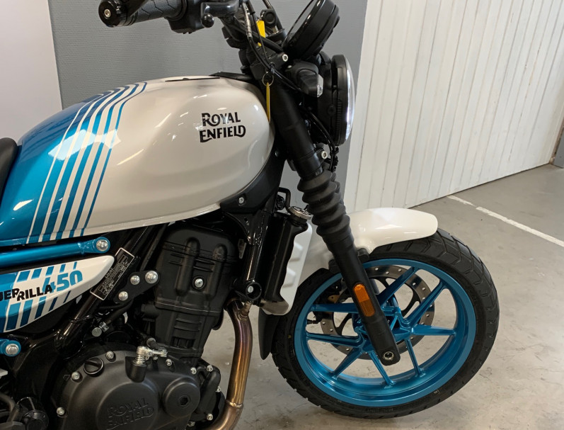 ROYAL ENFIELD Guerilla 450