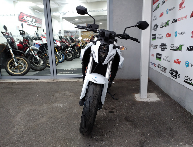 SUZUKI GSX-8S A2 (OU FULL)