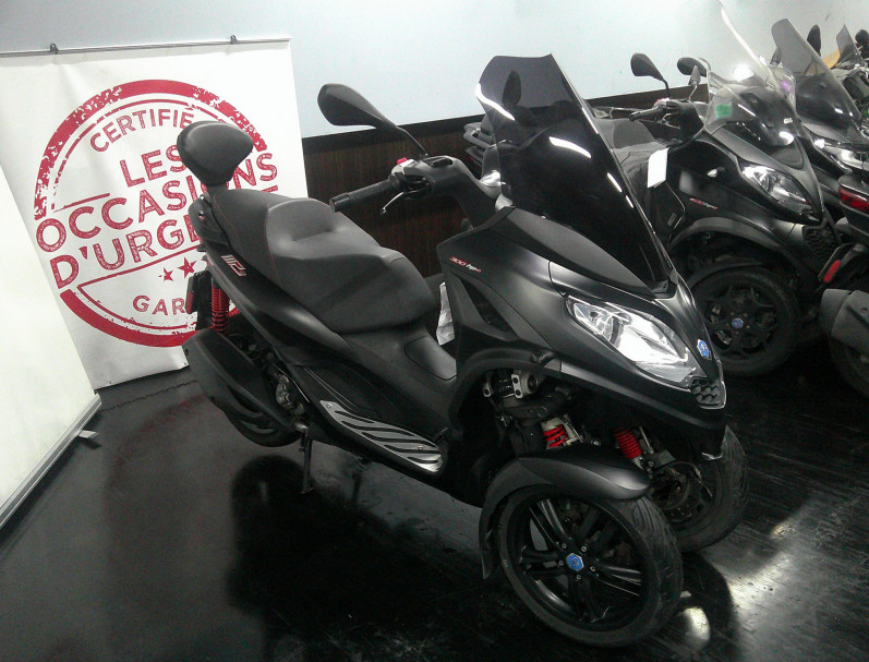 PIAGGIO MP3 300 HPE 2022 13400KM