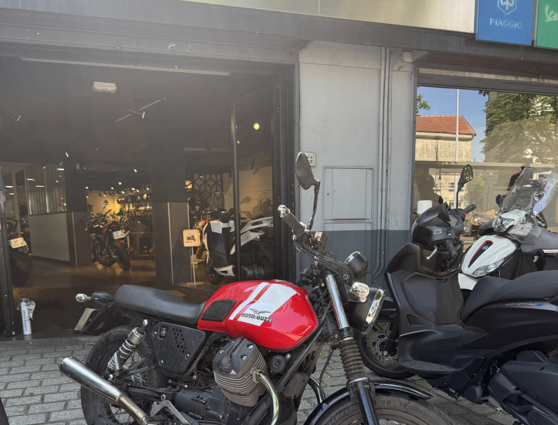 MOTO GUZZI V7 II SPECIAL