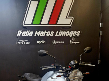 MOTO GUZZI V7 STONE