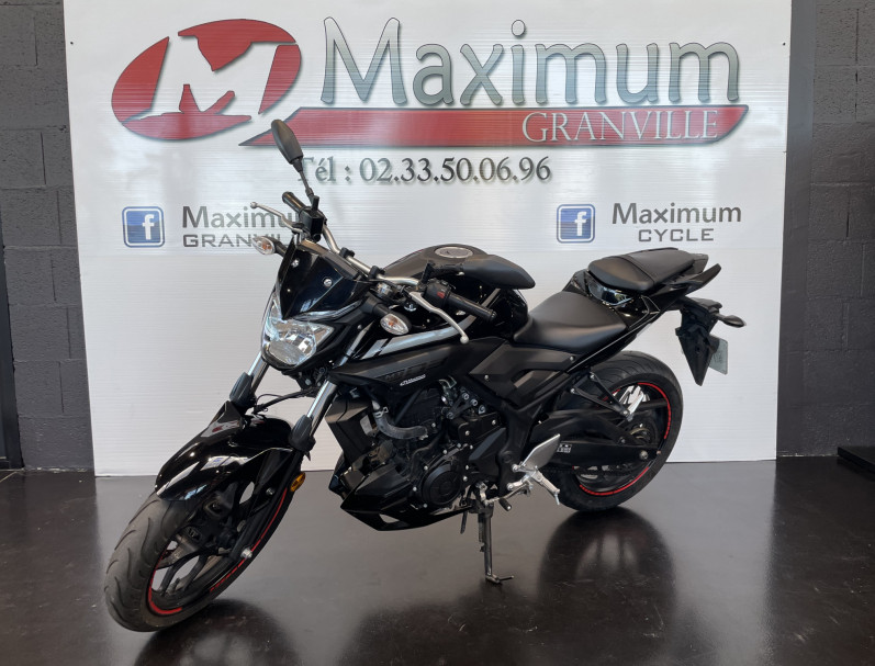 YAMAHA MT-03