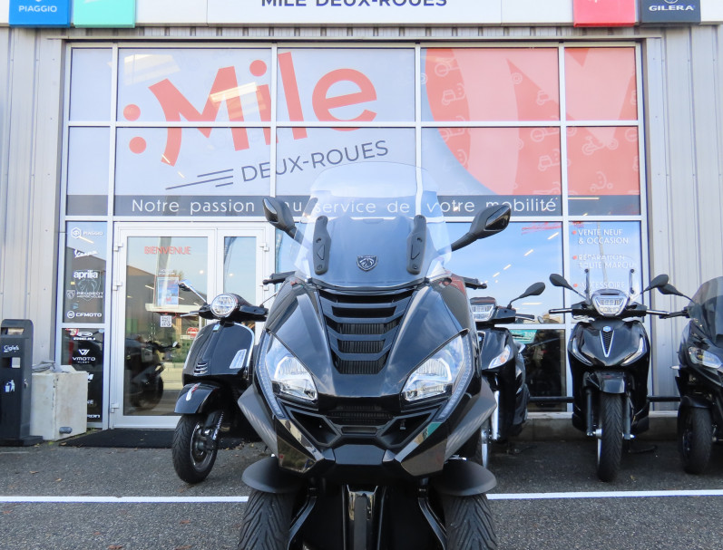 PEUGEOT METROPOLIS 400 SW - Garantie 07/2028