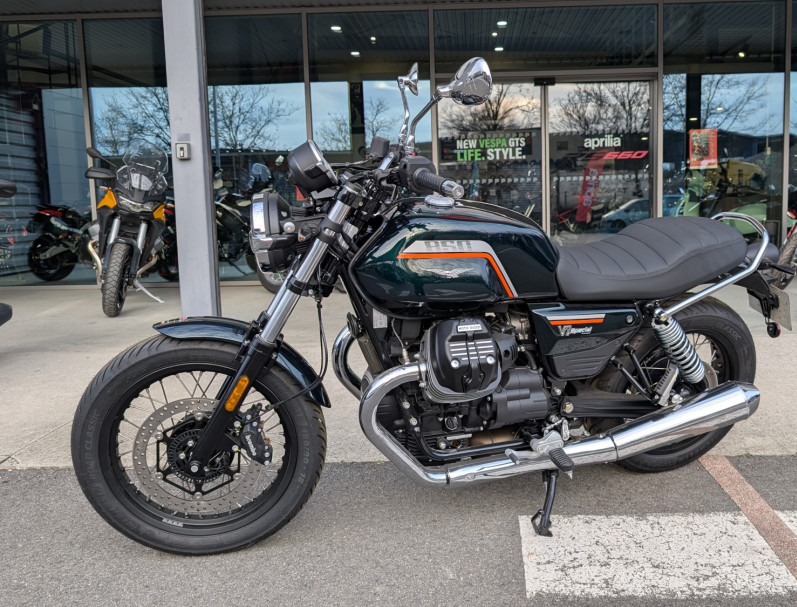 MOTO GUZZI V7 850 SPECIAL