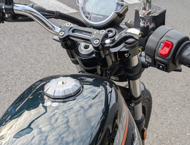 MOTO GUZZI V7 850 SPECIAL