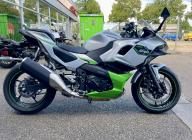 KAWASAKI Ninja 7 Hybrid