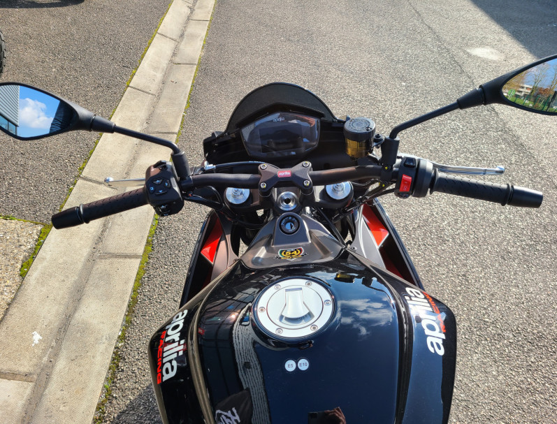 APRILIA TUONO 660 FACTORY